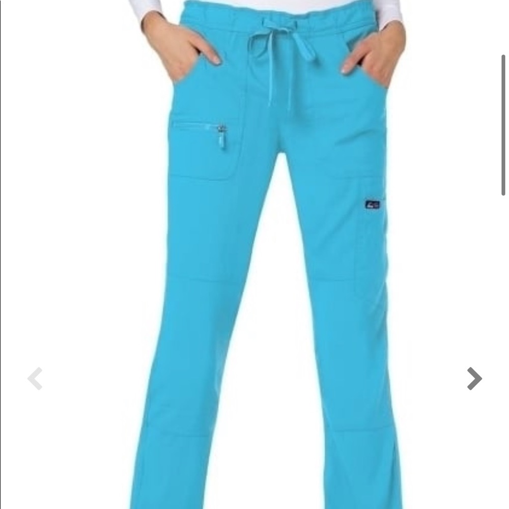 Scrub set